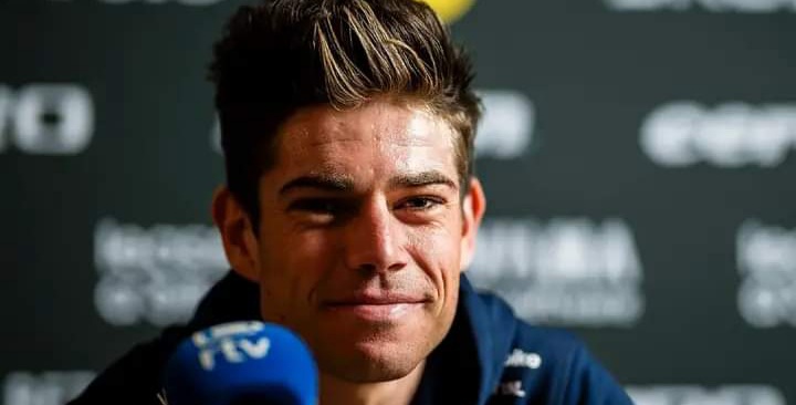 De Belgische wielerster Wout van Aert heeft een spannende verrassing voor zijn fans aangekondigd — een unieke kans om samen met hem te fietsen, virtueel. De ster van Team Visma | Lease a Bike werkt samen met Rouvy, een populaire indoor cycling-app, voor een speciale groepsrit…