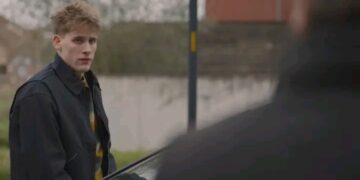 Thuis-shock: een ontspannende avond eindigt in chaos – wat verbergt Andreas écht?…