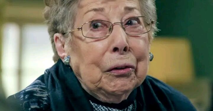 Familie-ster Annie Geeraerts (99) in diepe rouw: “Ze is niet meer wakker geworden”..