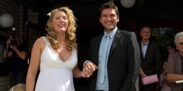 ‘Familie’ Star Roel Vanderstukken Marries His Wife Anne-Sophie Again After 15 Years