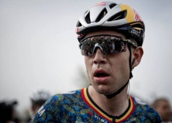Laatste nieuws: Wout van Aert heeft zojuist een operatie ondergaan, Belgische wielersterrie staat voor herstelperiode