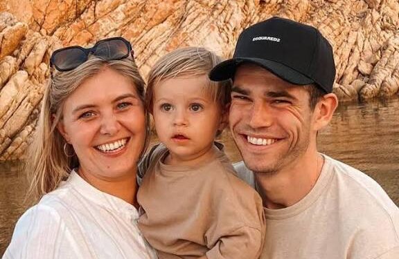 Sarah De Bie en Wout van Aert hebben prachtig nieuws te delen: “Proficiat!”