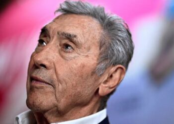 Eddy Merckx brengt slecht nieuws voor fans: “Lange tijd geheim gehouden”