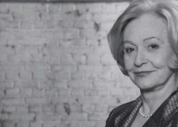 TRIEST NIEUWS: Met onbeschrijfelijk verdriet delen wij het nieuws dat mijn moeder, Leah Thys, is overleden. Mijn moeder heeft lange tijd tegen kanker gestreden en heeft nu eindelijk haar rust gevonden bij God. Dank aan iedereen… Gedeeld door: de zoon van Leah Thys…