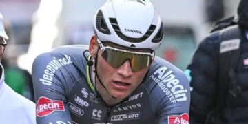 Mathieu van der Poel zal dit weekend niet deelnemen aan De Omloop Het Nieuwsblad, de traditionele Belgische seizoensopener naast Kuurne-Brussel-Kuurne.