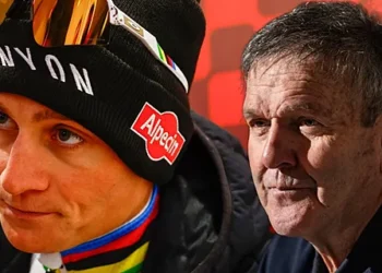 Roger De Vlaeminck haalt Van der Poel genadeloos onderuit: “De beste ooit? Bijlange niet!”
