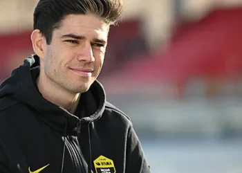 Breaking: Tegenslag voor Team Visma | Lease a Bike nu Wout van Aert gelinkt wordt aan grote transfer