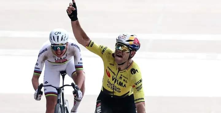 Ouders Michael Goolaerts komen met pakkende reactie op zege van Van Aert