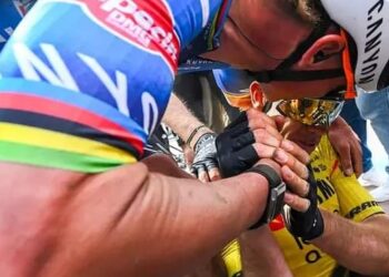 Onthuld: dit zei Van Der Poel meteen na finish tegen Wout Van Aert