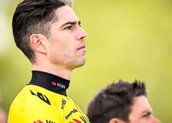 Van Aert laat van zich horen: “Ik had recht op deze zege”