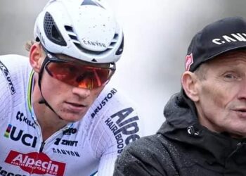 Adrie van der Poel onthult slecht nieuws over zijn zoon Mathieu: “Niemand wist ervan”