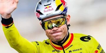 Ploegleider maakt duidelijk einde aan geruchten rond Van Aert: “Neen!”