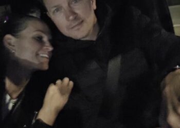 ”’HÄN SEISOI HÄNEN VIERESSÄÄN JOKAISEN HILJAISEN TAISTELUN LÄPI…’ – Kuinka Kimi Räikkönen rakensi Minttu Räikköselle ylellisen elämän, joka hiljaa ruokki hänen suurinta paluutaan ja tunteellisimpia voittojaan”