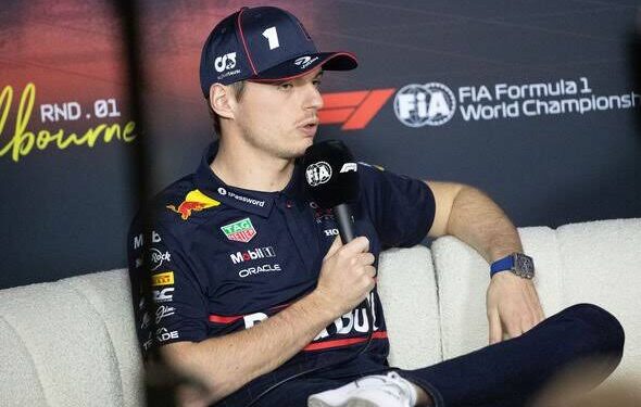 “Lopeta Kimi Räikkösen kutsuminen ‘kulttisankariksi’, hän oli yksinkertaisesti parempi kuin puolet hänen jälkeensä tulleista mestareista” ~ Max Verstappen paljastaa toisen puolensa