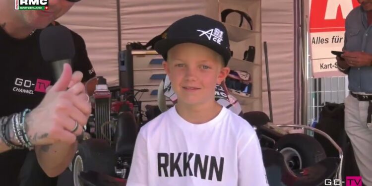 KIIREELLISTÄ: Kimi Räikkönen valmis vetämään Robinin pois kartingista viimeaikaisen paineen jälkeen — ”En anna poikani tulla sellaiseksi kuin minä olin”